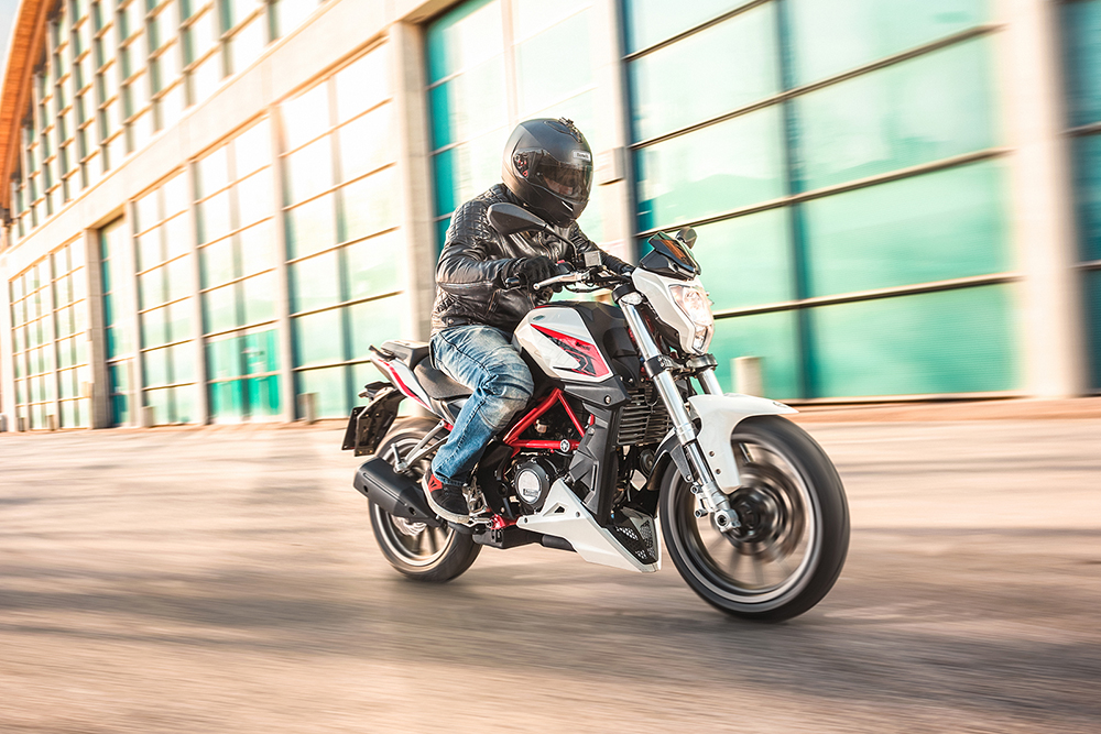 benelli bn251 gallery 1800x600 32