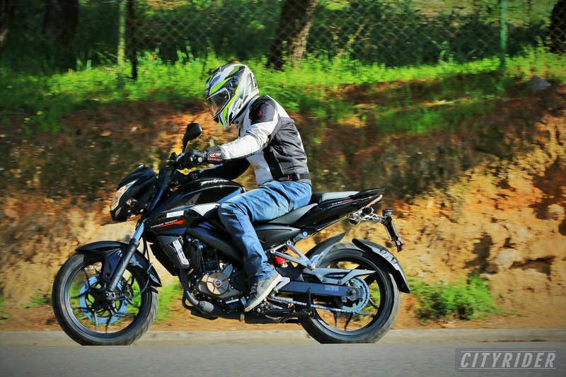 bajaj pulsar 200 kinisi 19
