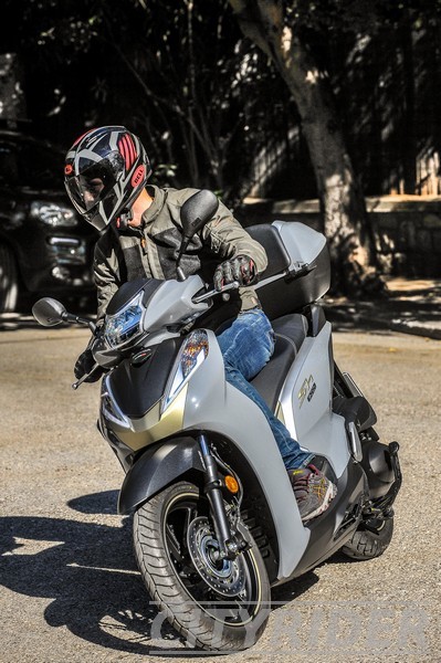 honda sh300i kinisi 6