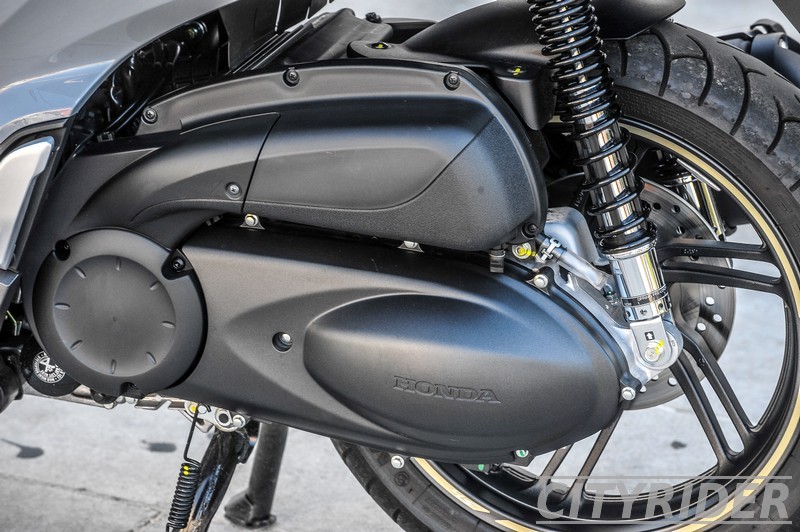 honda sh300i leptomereies 2
