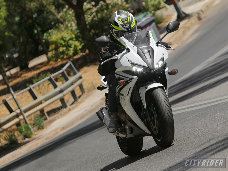 test honda cbr 500r kinisi 14