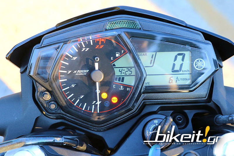 yamaha mt03 detail 8