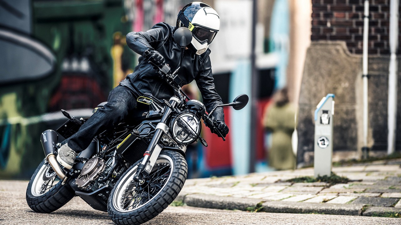 husqvarna svartpilen 401 prosfora 1