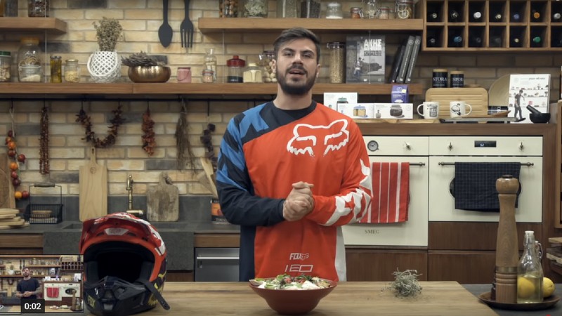 akis petritzikis 3