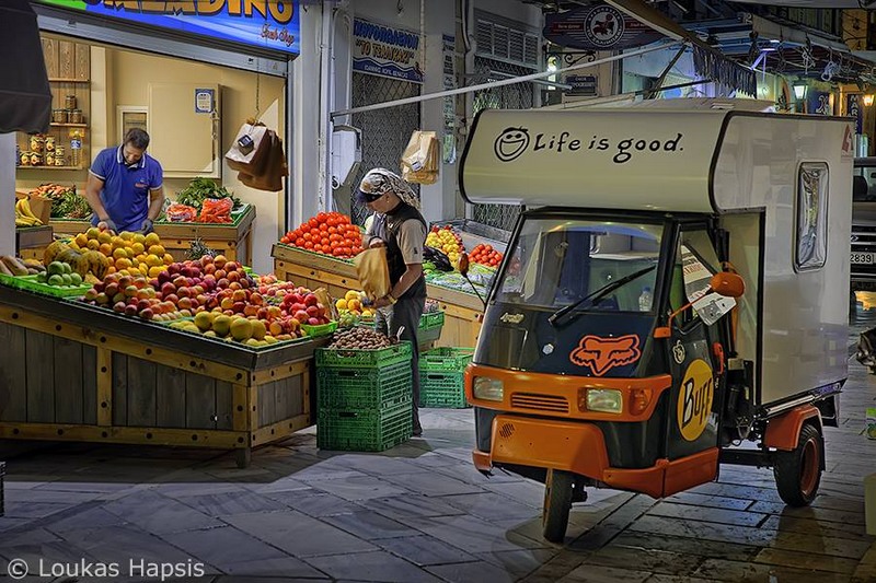 loukas hapsis piaggio ape mini camper 4