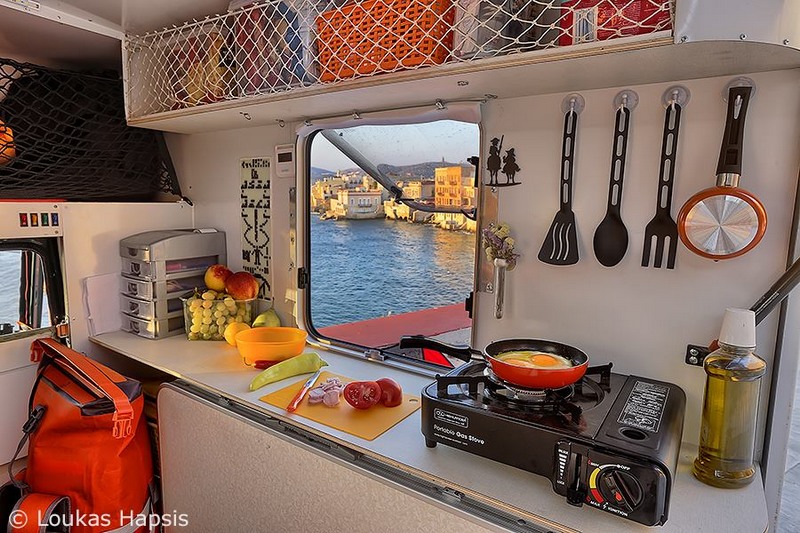 loukas hapsis piaggio ape mini camper 6