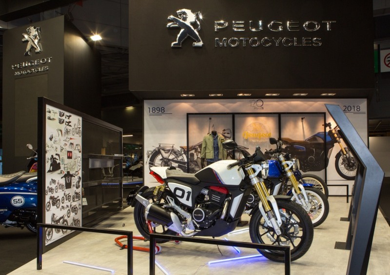 MOTOCYCLES2