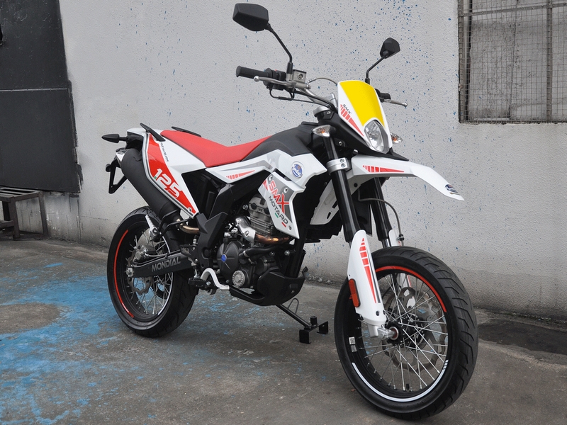 fb mondial smx 125 motard 7