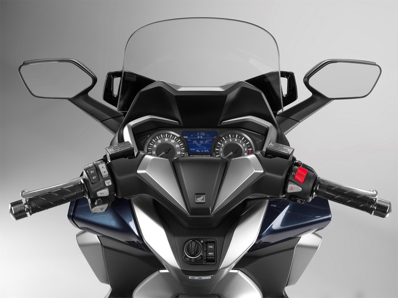 neo honda forza 300 2018 26