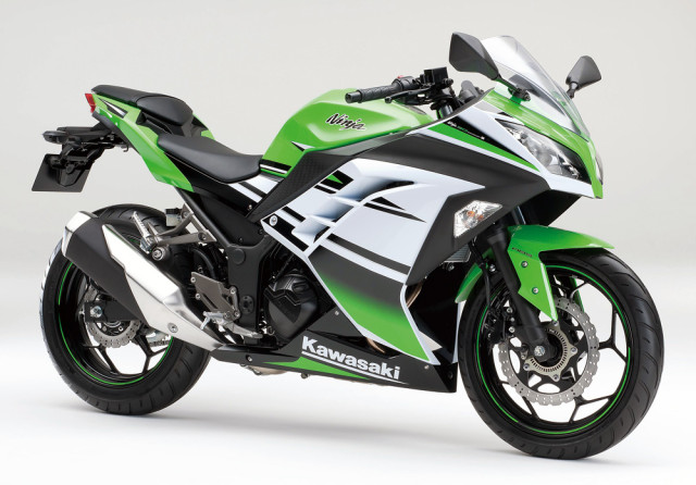 2015 Ninja 250 ABS SE 640x446
