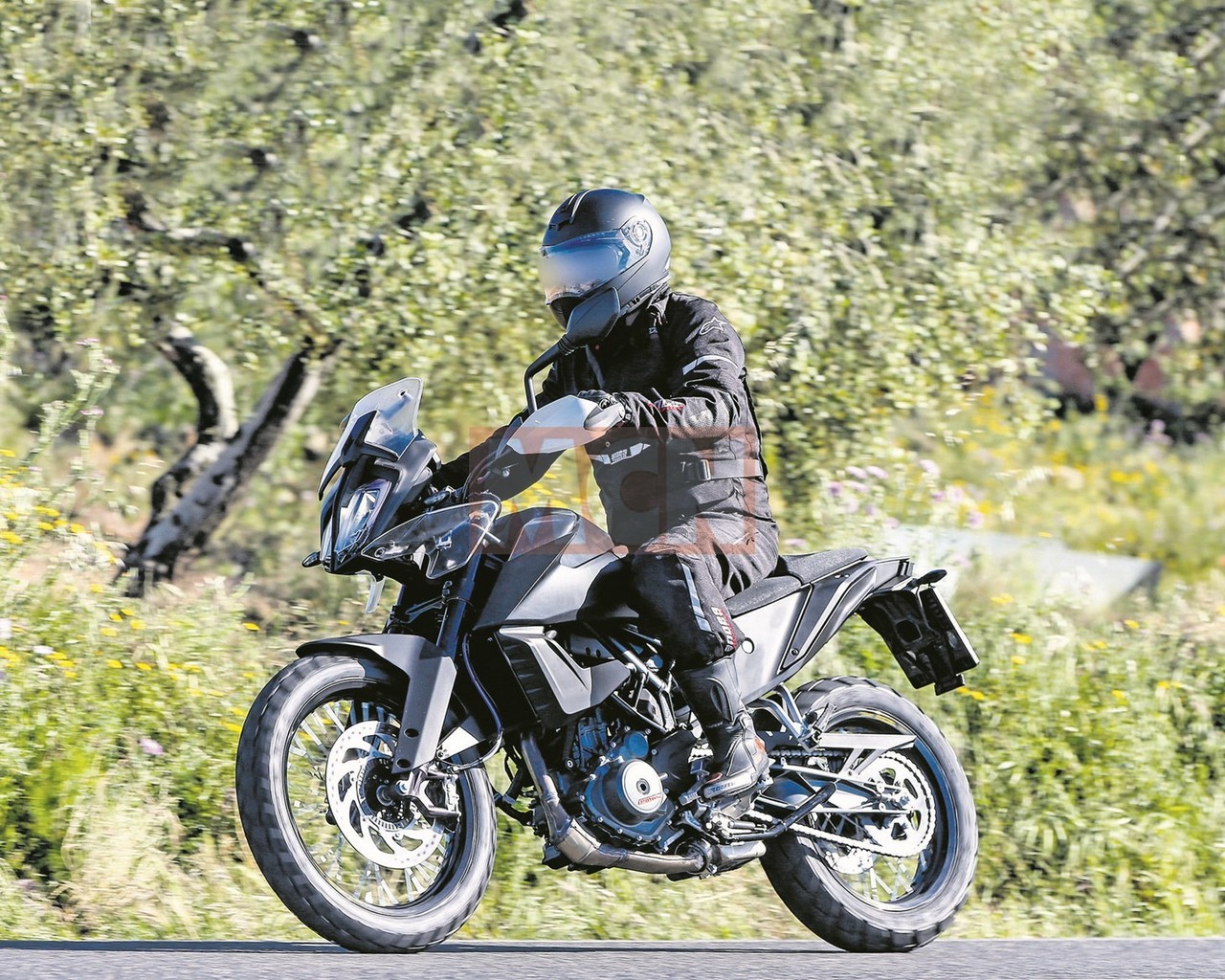 ktm 390 adventure spy pic acc 4