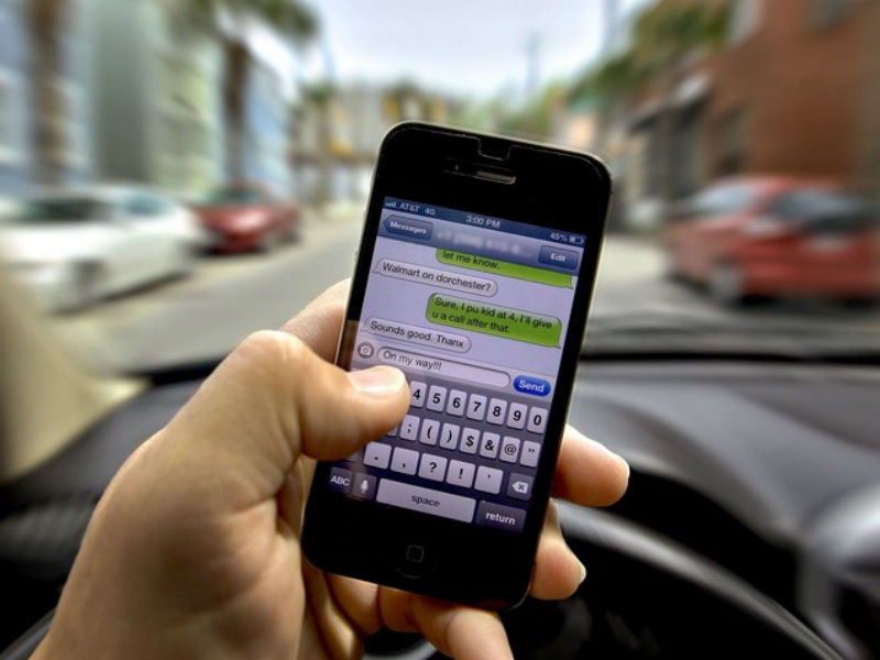 social media texting driving